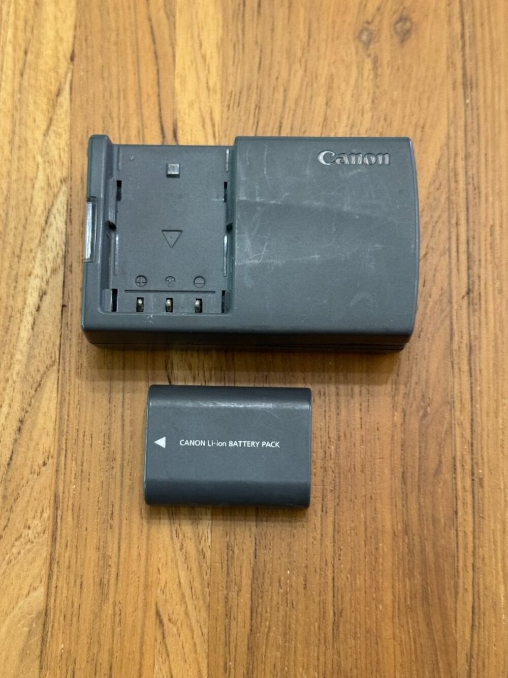 Canon CB-2LT Charger + NB-2L  Battery for Powershot S30 S40 S60 S65